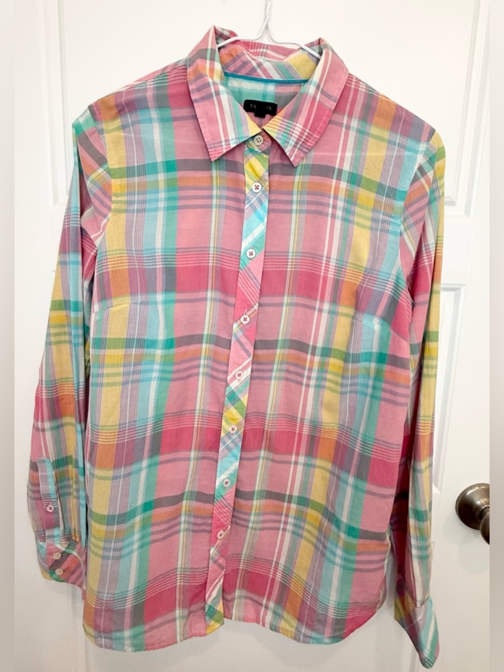 Talbots Button Front Shirt Women M Pink Plaid Long Sleeve Collar Top Lightweight